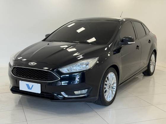FORD FOCUS 2.0 SE PLUS FASTBACK 16V FLEX 4P POWERSHIFT FORD FOCUS 2.0 SE PLUS FASTBACK 16V FLEX 4P POWERSHIFT